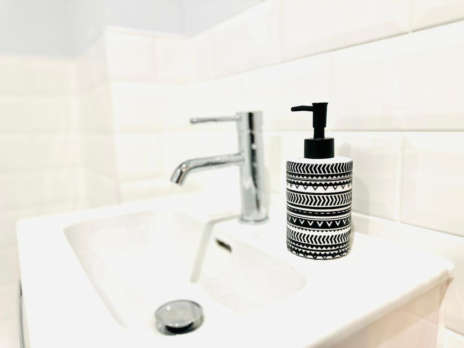 Dover Luxury Apartments, Near Ferry Ngoại thất bức ảnh