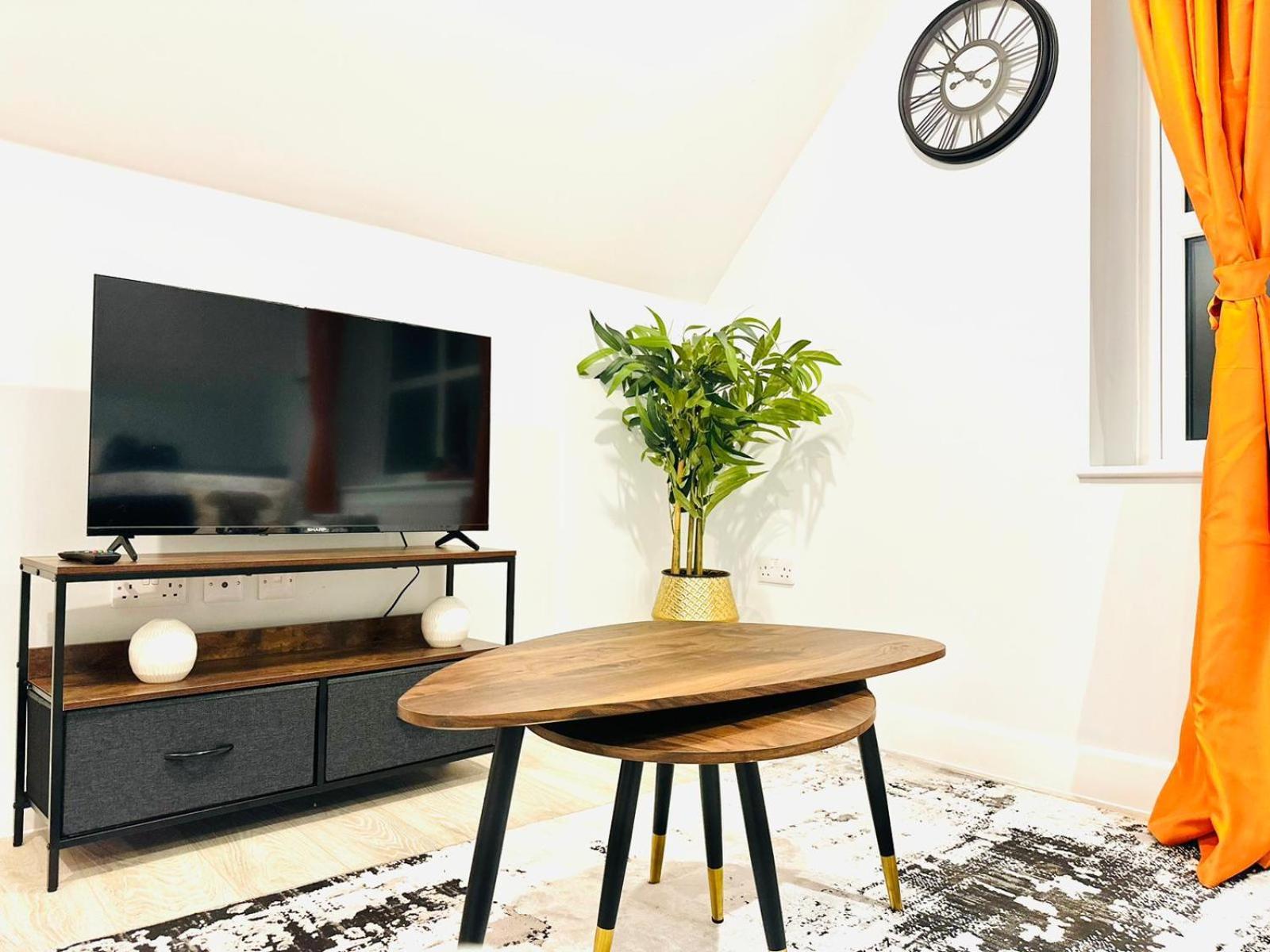 Dover Luxury Apartments, Near Ferry Ngoại thất bức ảnh
